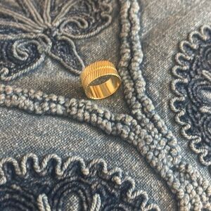 Gorjana Venice Ring Size 7